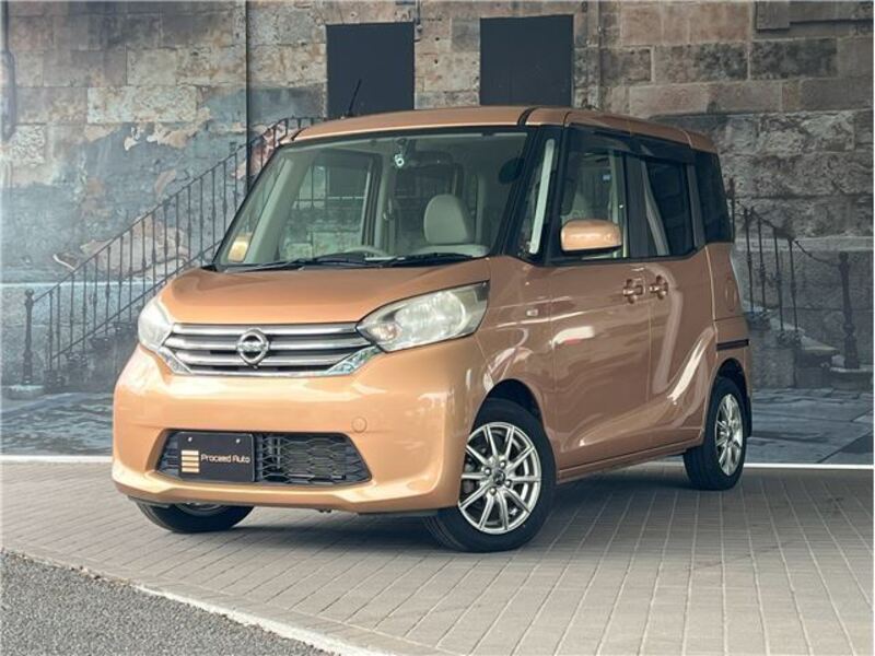 NISSAN DAYZ ROOX