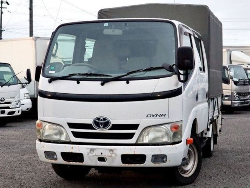 TOYOTA DYNA