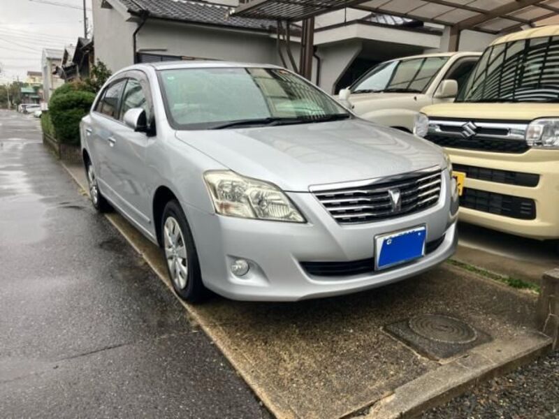 TOYOTA PREMIO
