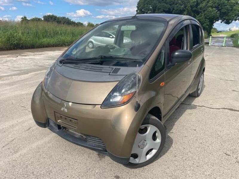 MITSUBISHI I