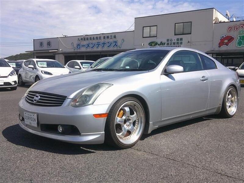 NISSAN SKYLINE