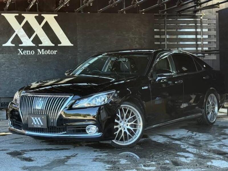TOYOTA CROWN MAJESTA