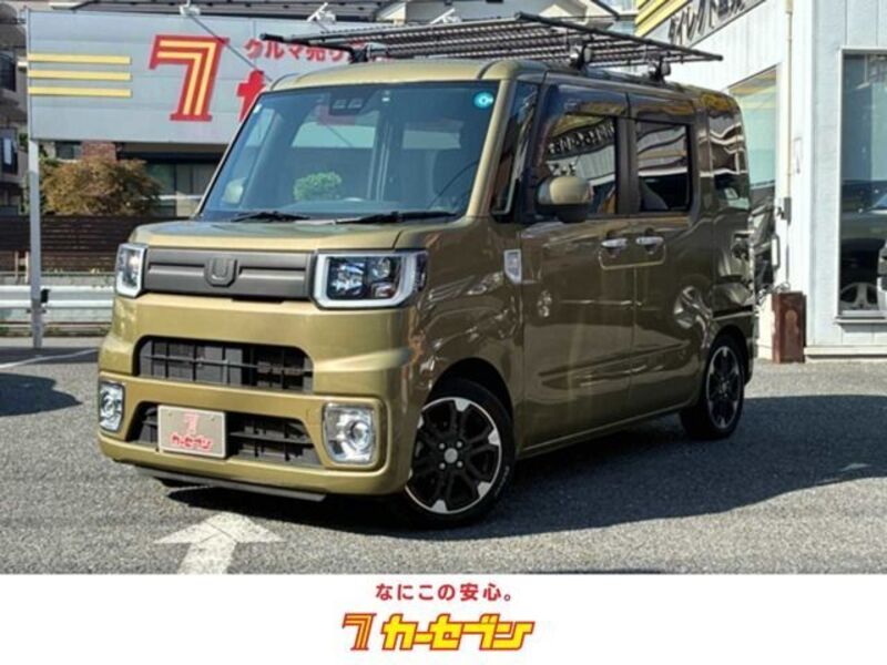 DAIHATSU WAKE