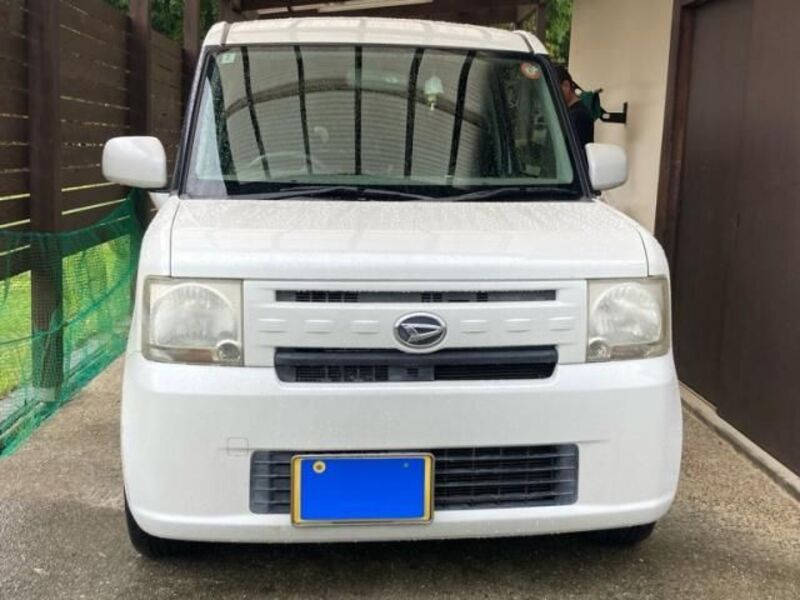 DAIHATSU MOVE CONTE