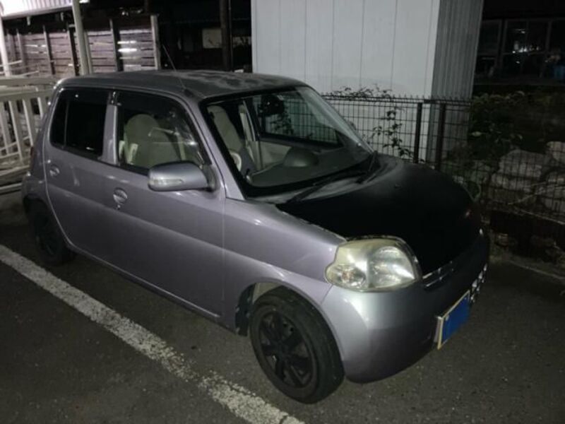 DAIHATSU ESSE
