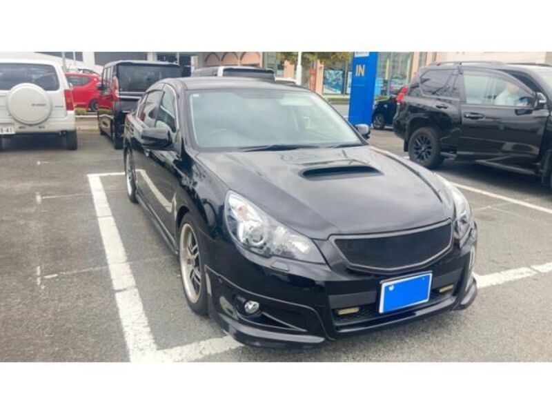 SUBARU LEGACY B4