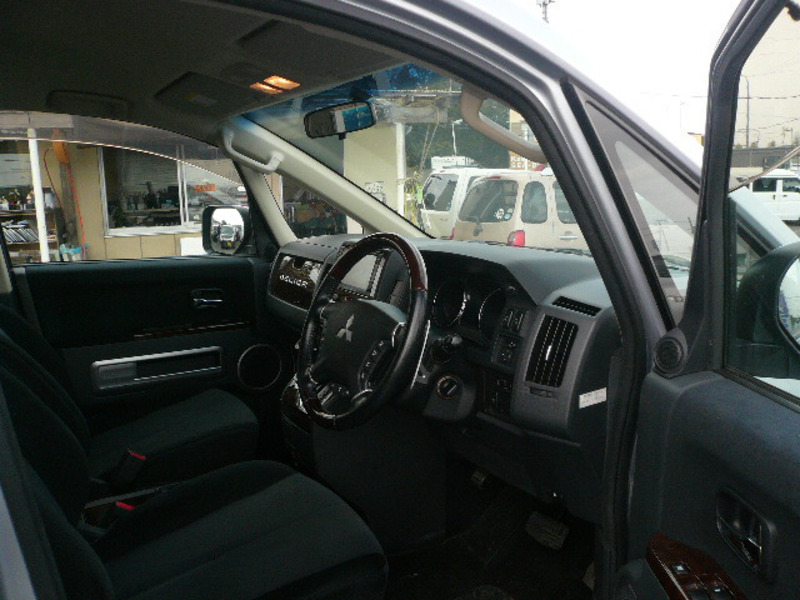 DELICA D5