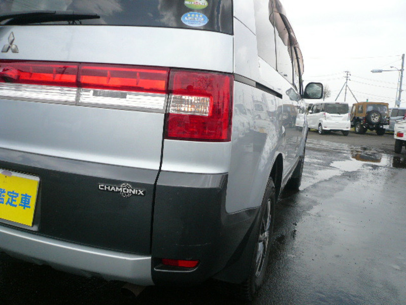 DELICA D5