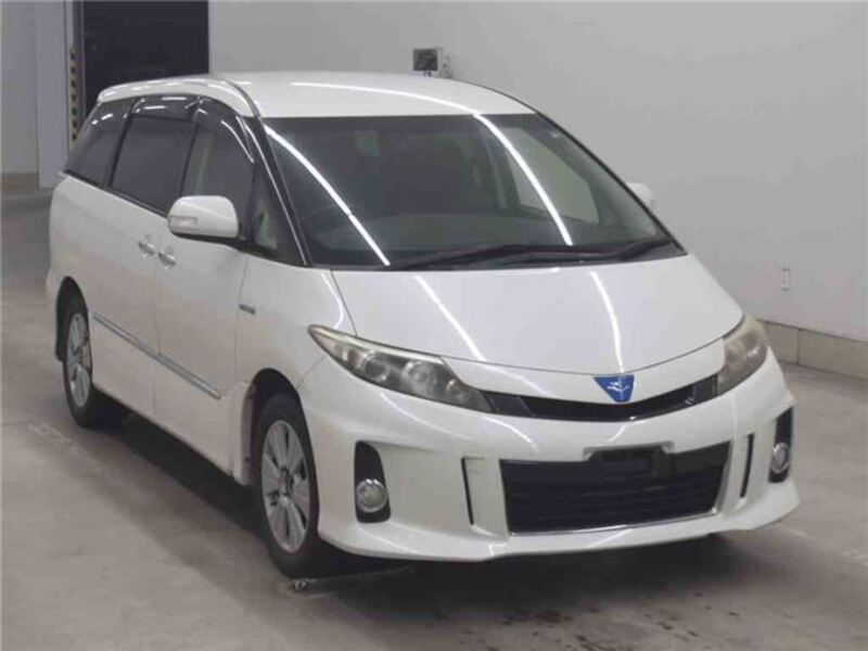 TOYOTA ESTIMA HYBRID