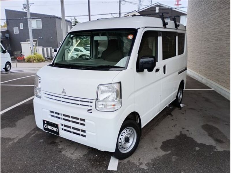 MITSUBISHI MINICAB VAN