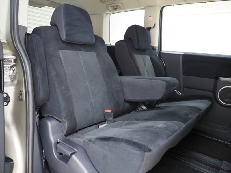 DELICA D5