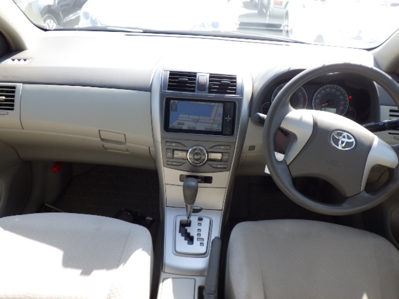 COROLLA AXIO