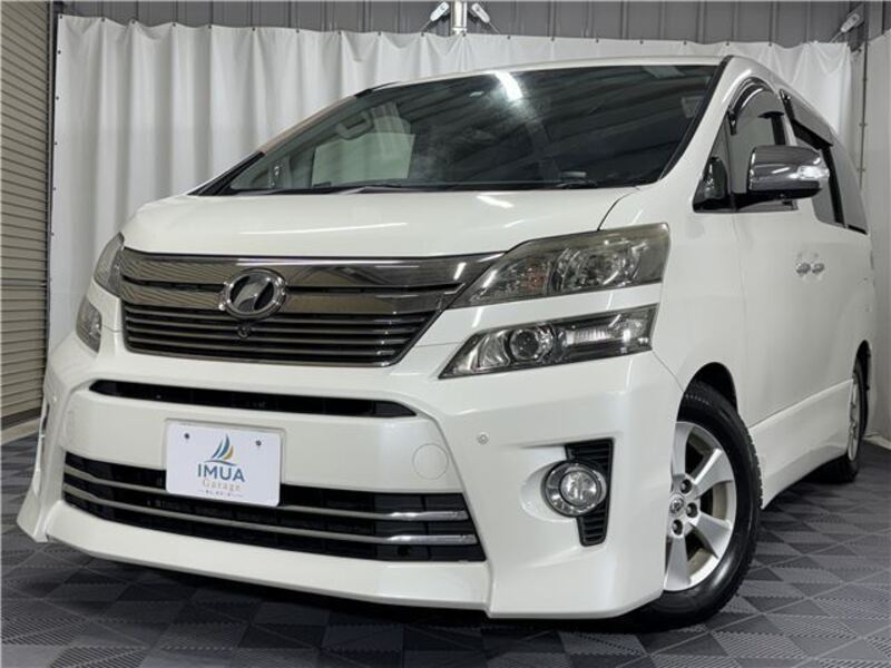 TOYOTA VELLFIRE