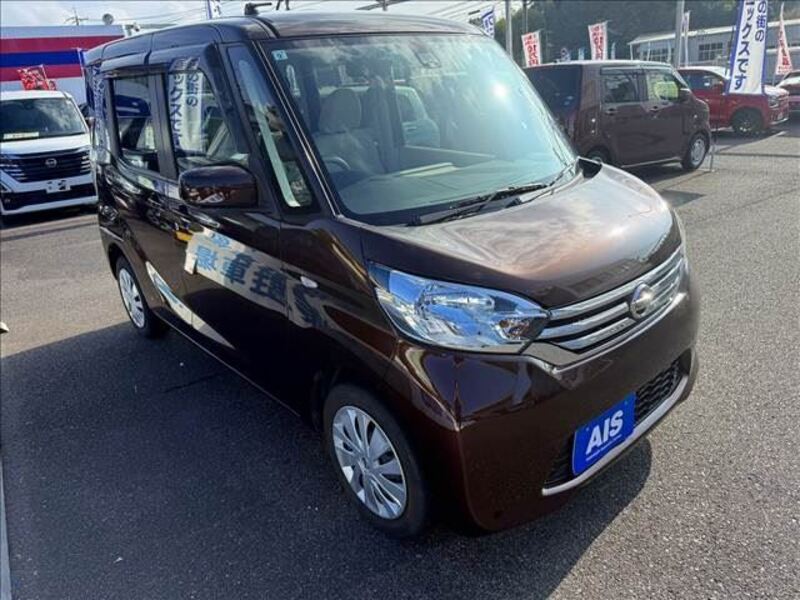 NISSAN DAYZ ROOX