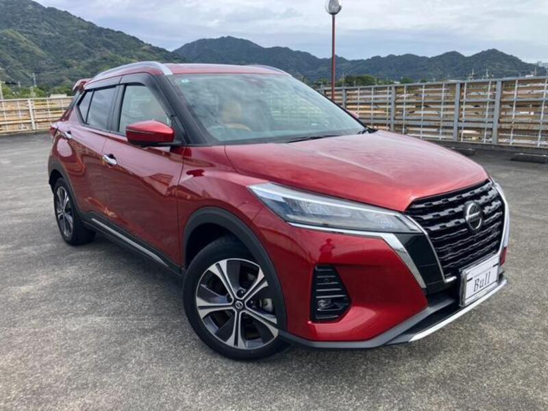 NISSAN KICKS