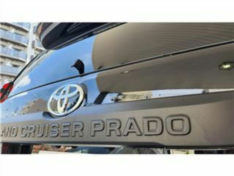 LAND CRUISER PRADO-15