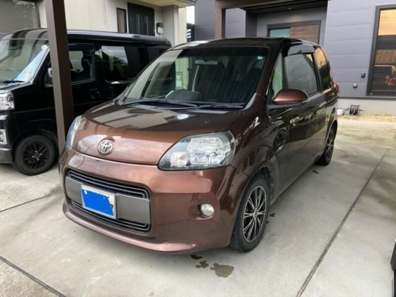 TOYOTA PORTE