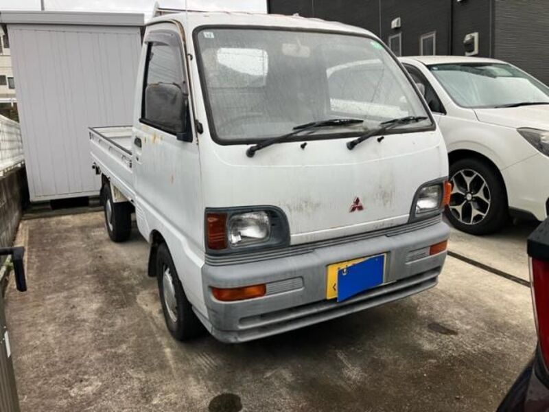 MITSUBISHI MINICAB TRUCK