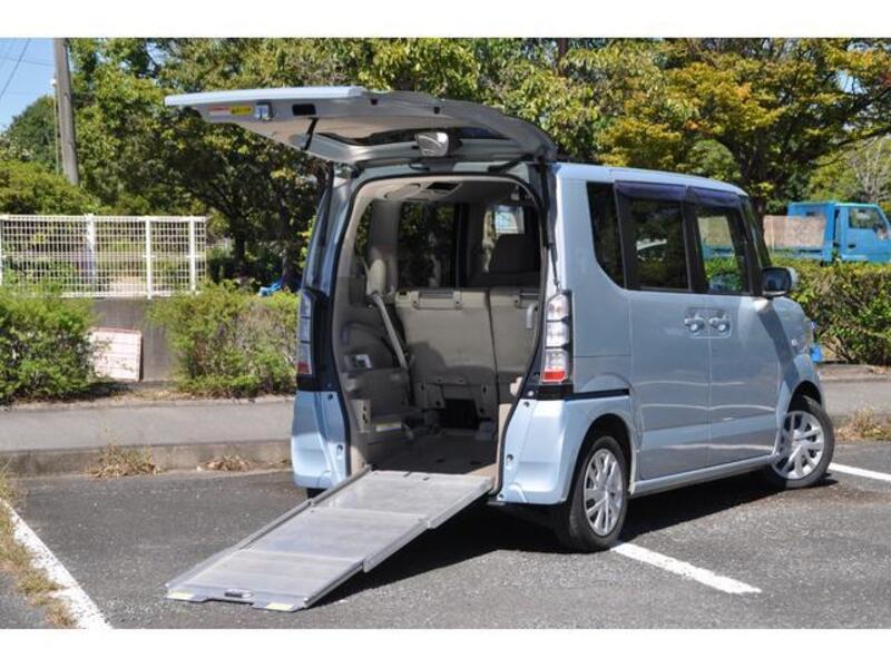 HONDA N BOX PLUS