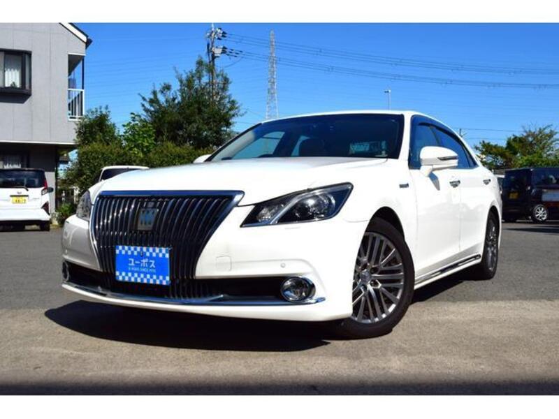 TOYOTA CROWN MAJESTA