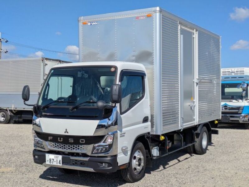 MITSUBISHI CANTER