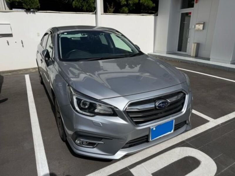 SUBARU LEGACY B4