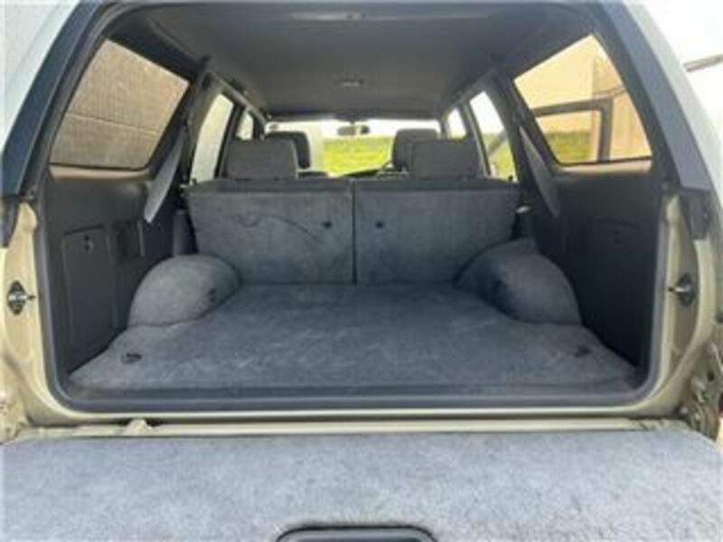 HILUX SURF