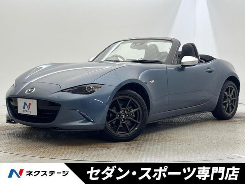 MAZDA ROADSTER