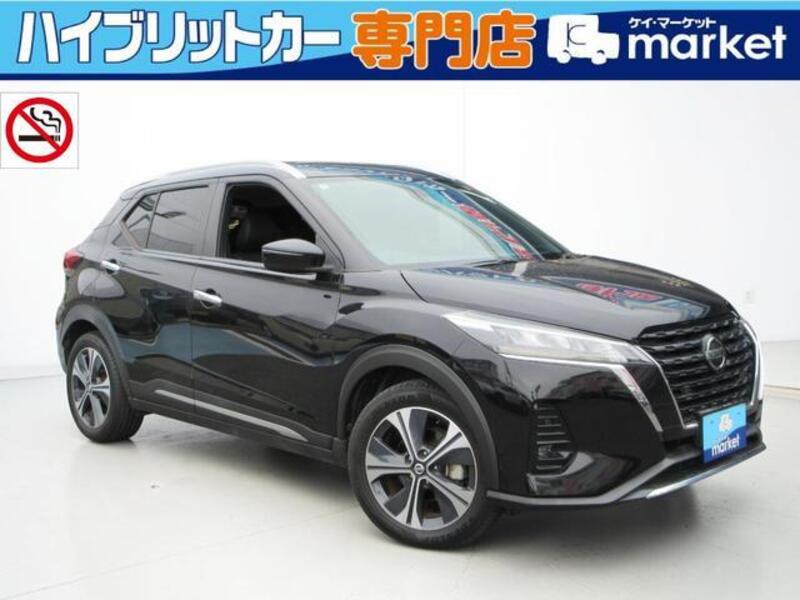 NISSAN KICKS