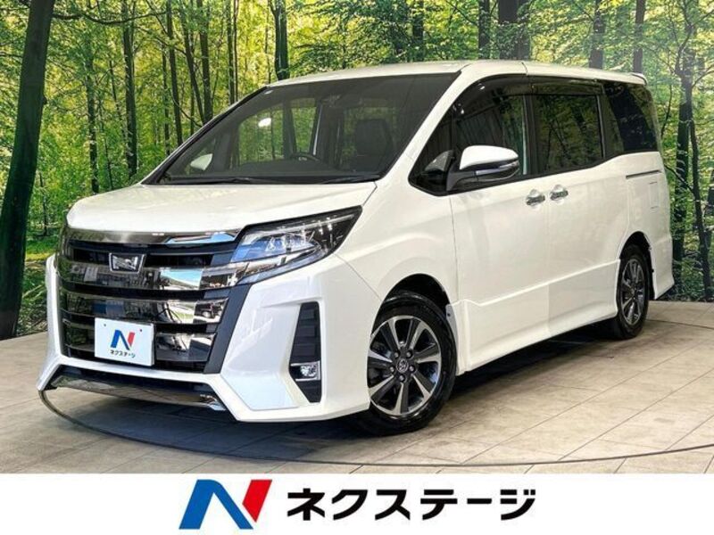 TOYOTA NOAH