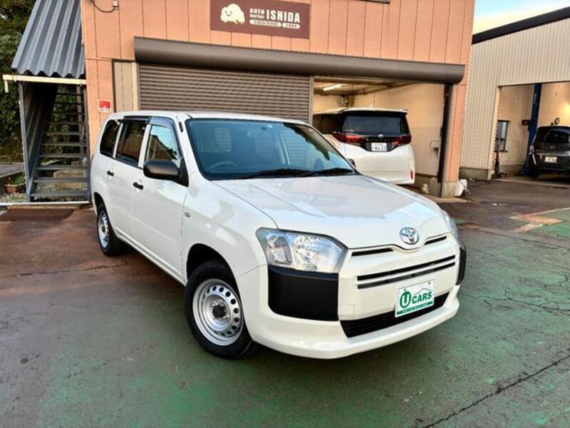 TOYOTA SUCCEED