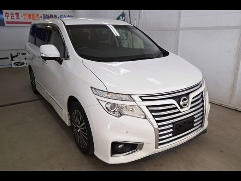 NISSAN ELGRAND