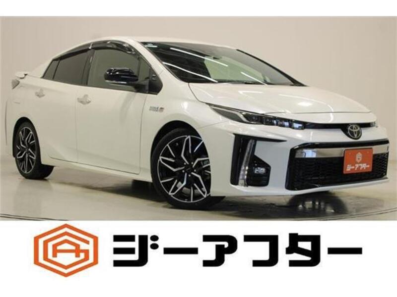 TOYOTA PRIUS PHV