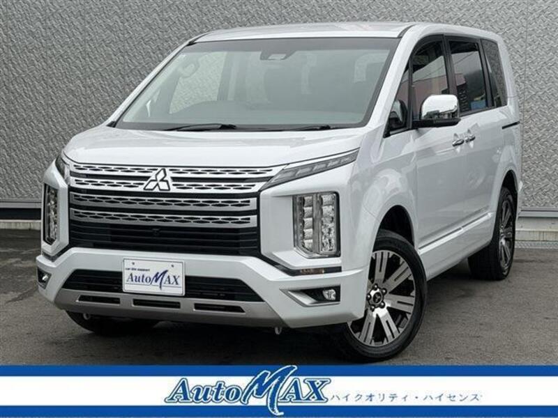 MITSUBISHI DELICA D5
