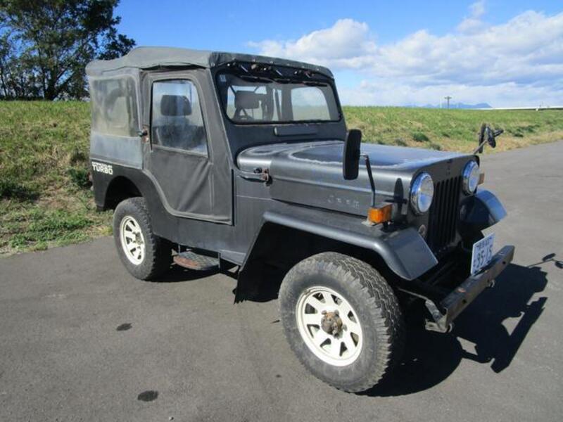 MITSUBISHI JEEP