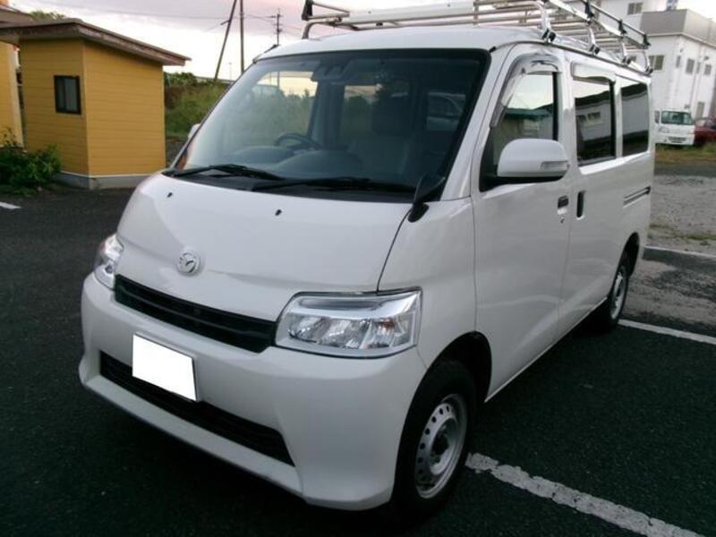 MAZDA BONGO VAN
