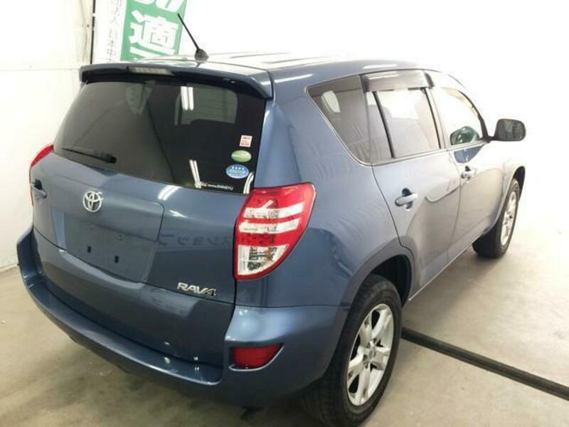 RAV4-4
