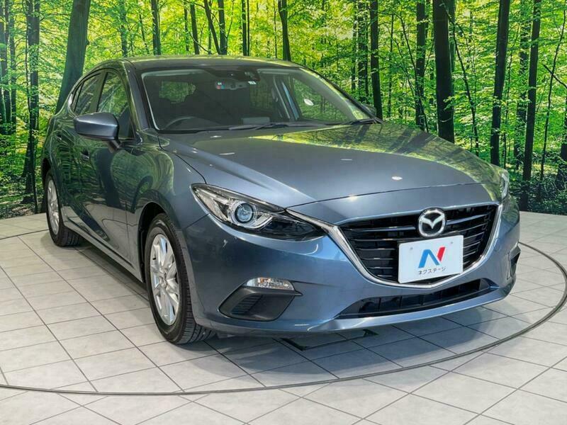 Axela Sport