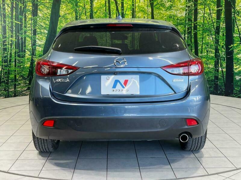 Axela Sport
