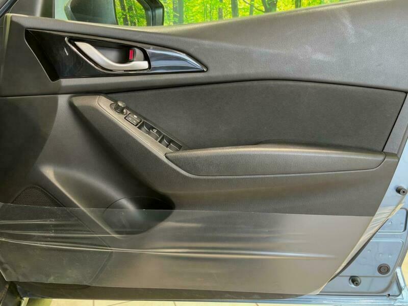 Axela Sport