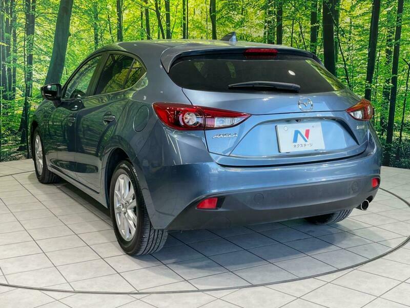 Axela Sport