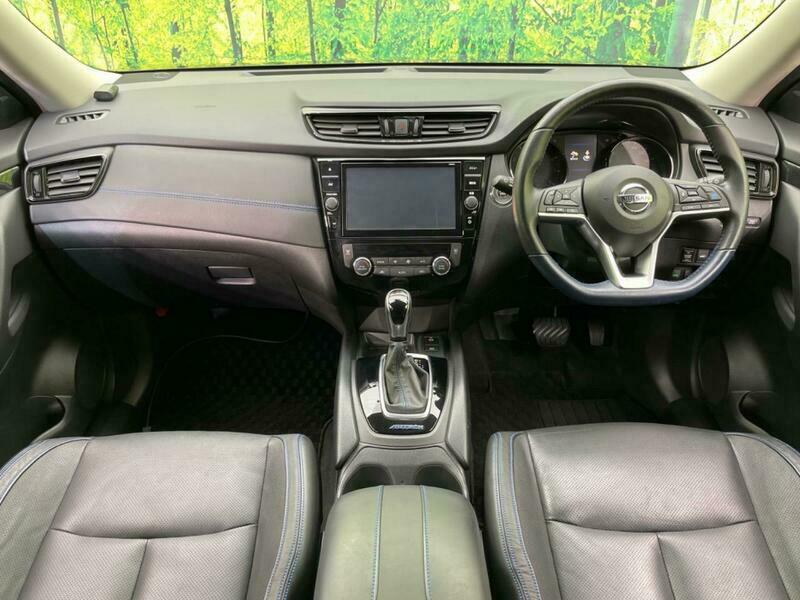 X-TRAIL-12