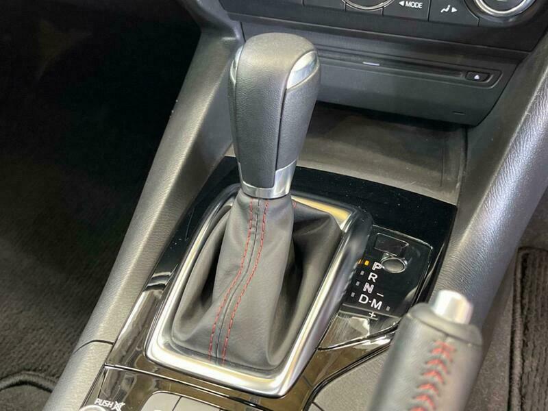 Axela Sport