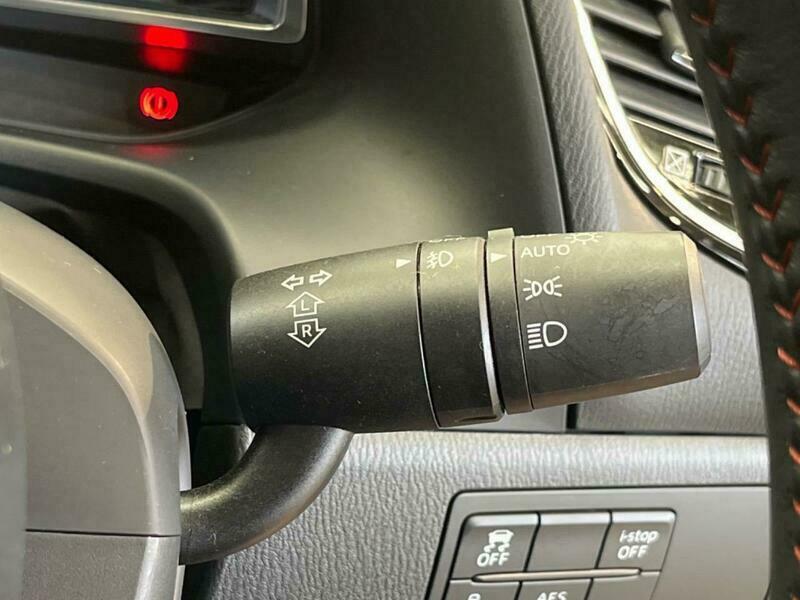 Axela Sport