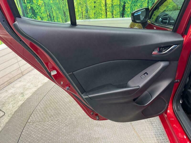 Axela Sport