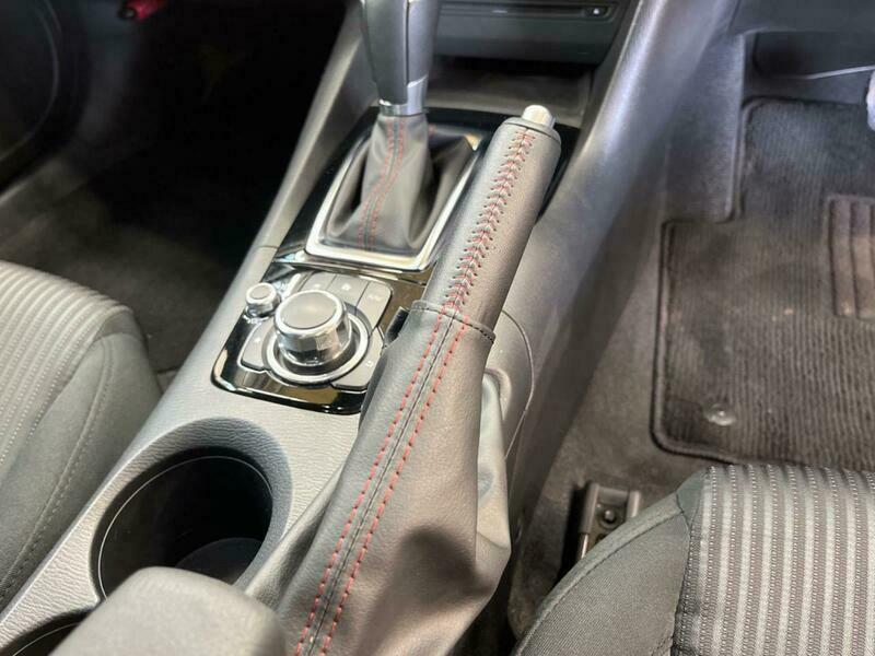 Axela Sport