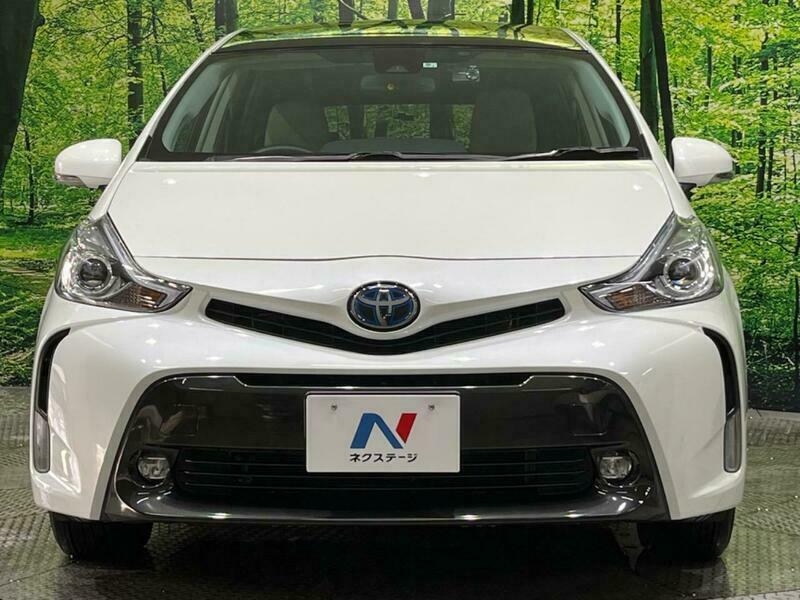 PRIUS ALPHA