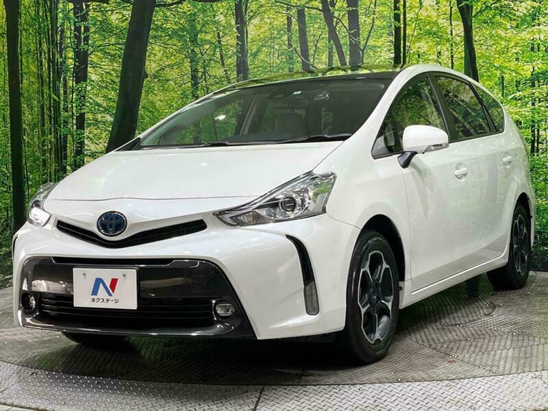 PRIUS ALPHA