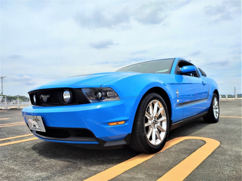 MUSTANG