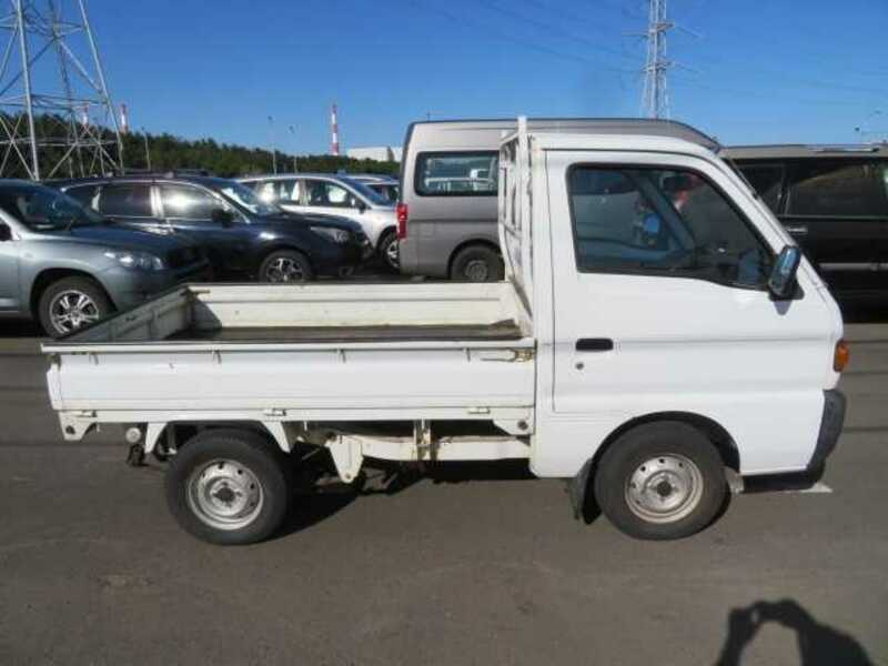 CARRY TRUCK
